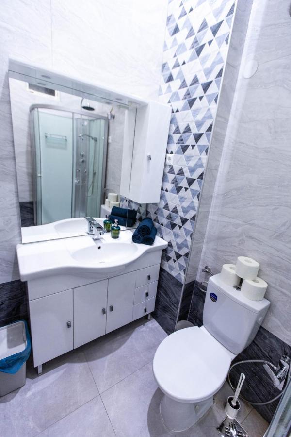 Harmony Residency - 4 Bedrooms Budapest Bagian luar foto
