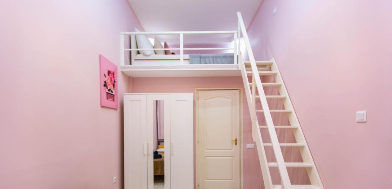 Harmony Residency - 4 Bedrooms Budapest Bagian luar foto